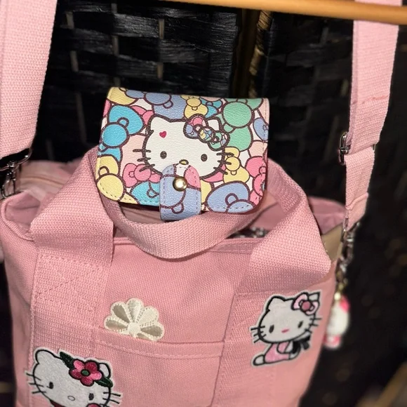 Mini Canvas Tote Bag W/ Hello Kitty Patches & Hello Kitty Card Holder NWOT - Picture 8 of 13